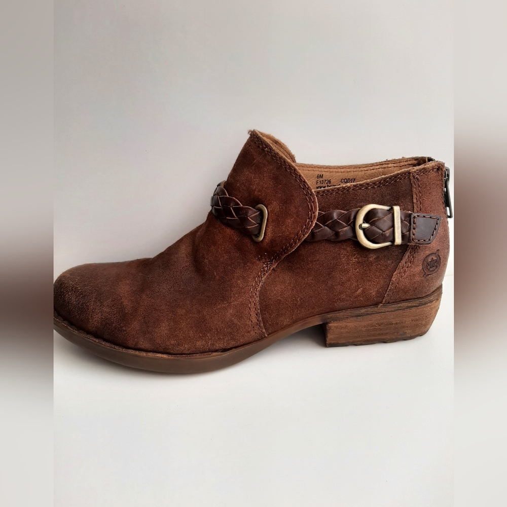 Brown ankle boots